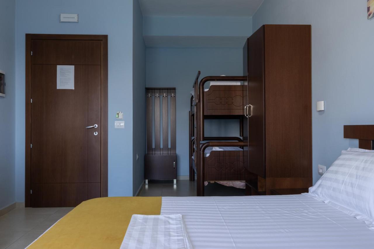 Hotel De Luna Ksamil Buitenkant foto