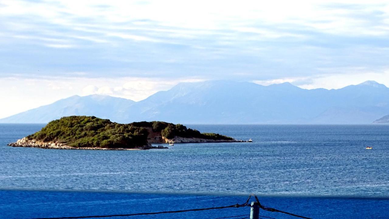 Hotel De Luna Ksamil Buitenkant foto